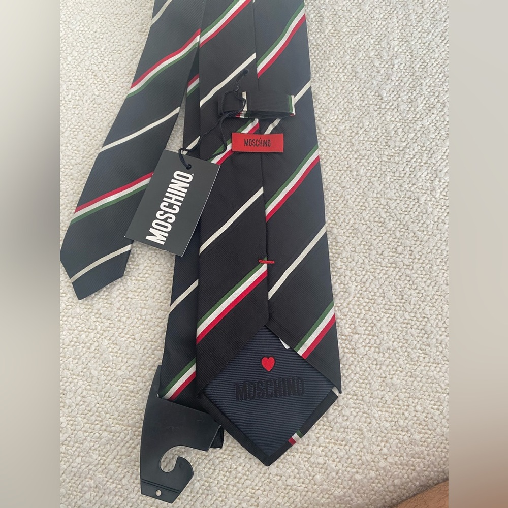 NWT Moschino Tie